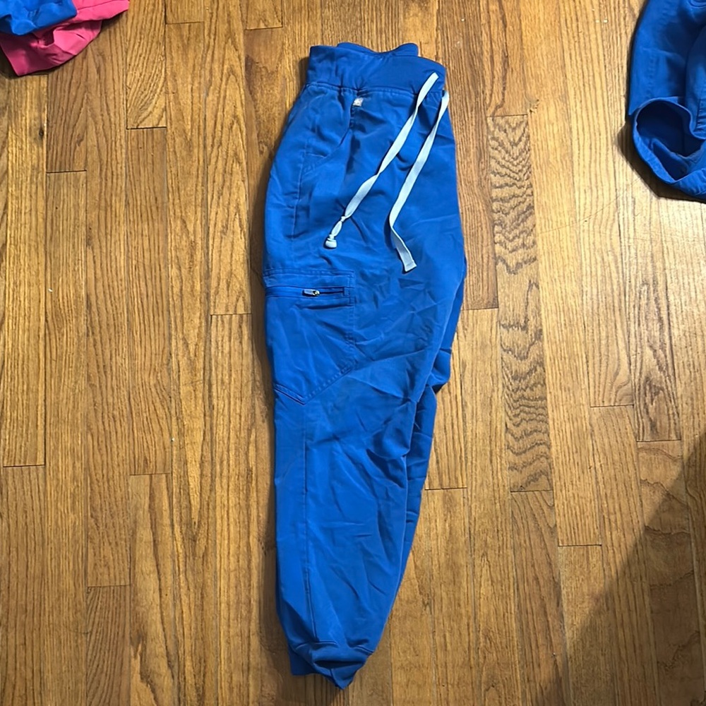Figs Blue Jogger Sweatpants with Elastic Cuffs